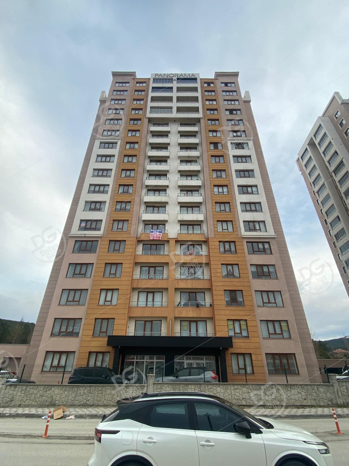 NOVADA PANORAMA EVLERİNDE ARA KAT 3+1 SATILIK DAİRE