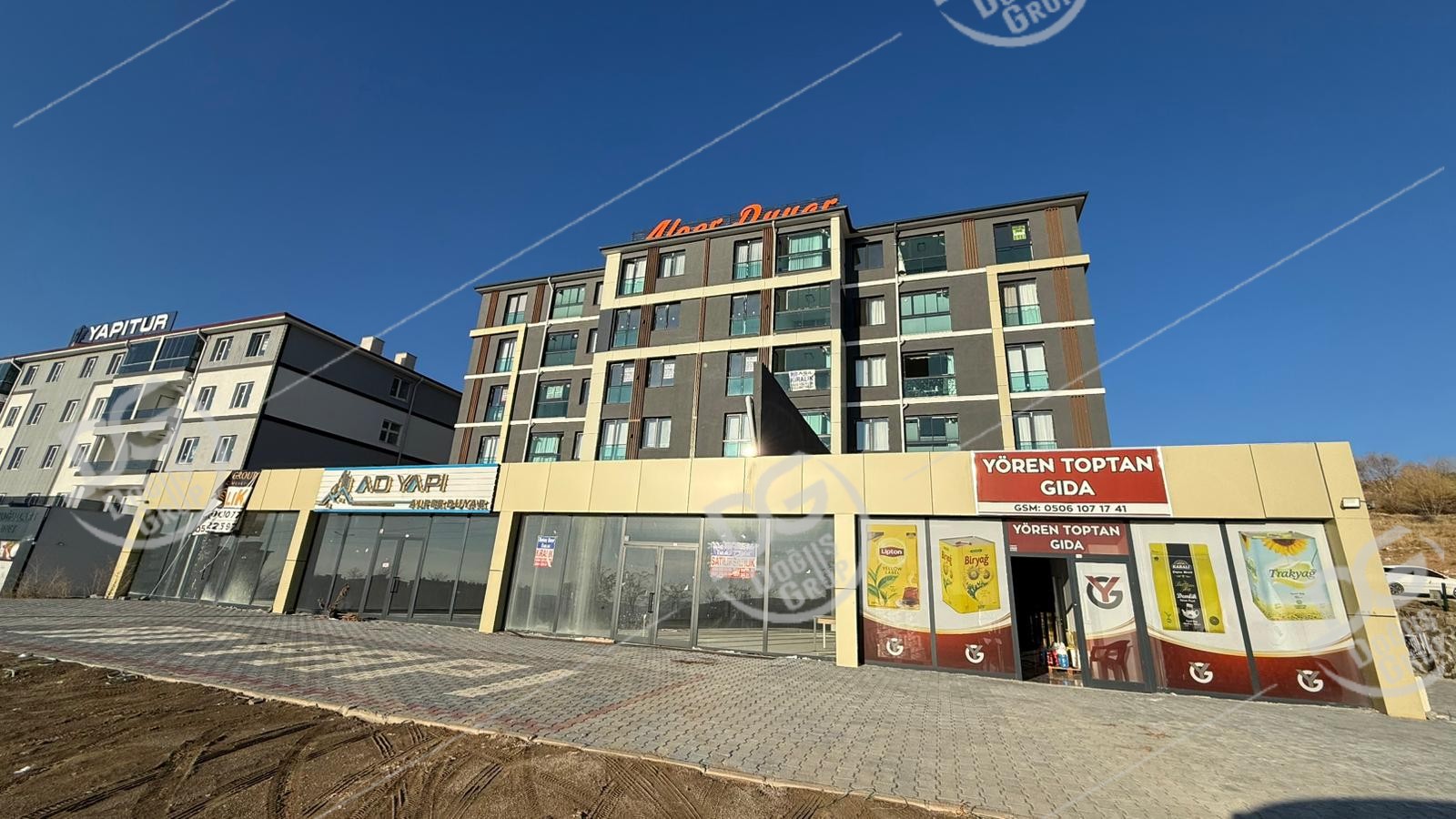 ÜNİVERSİTE BÖLGESİNDE SIFIR YAPI KİRALIK DÜKKAN