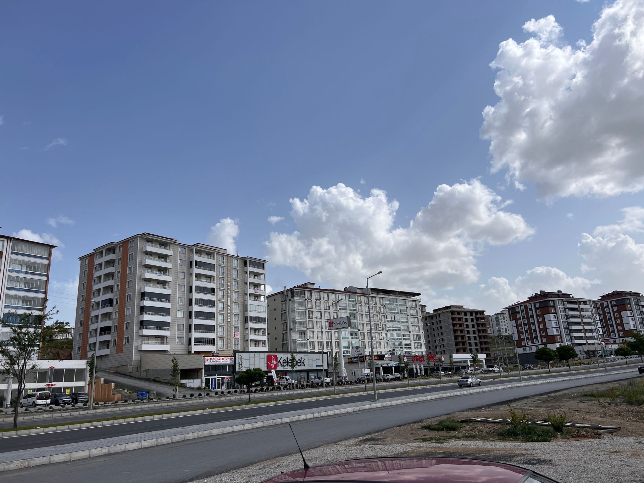 ANAYOLA SIFIR EŞSİZ MANZARALI 3+1 SATILIK DAİRE