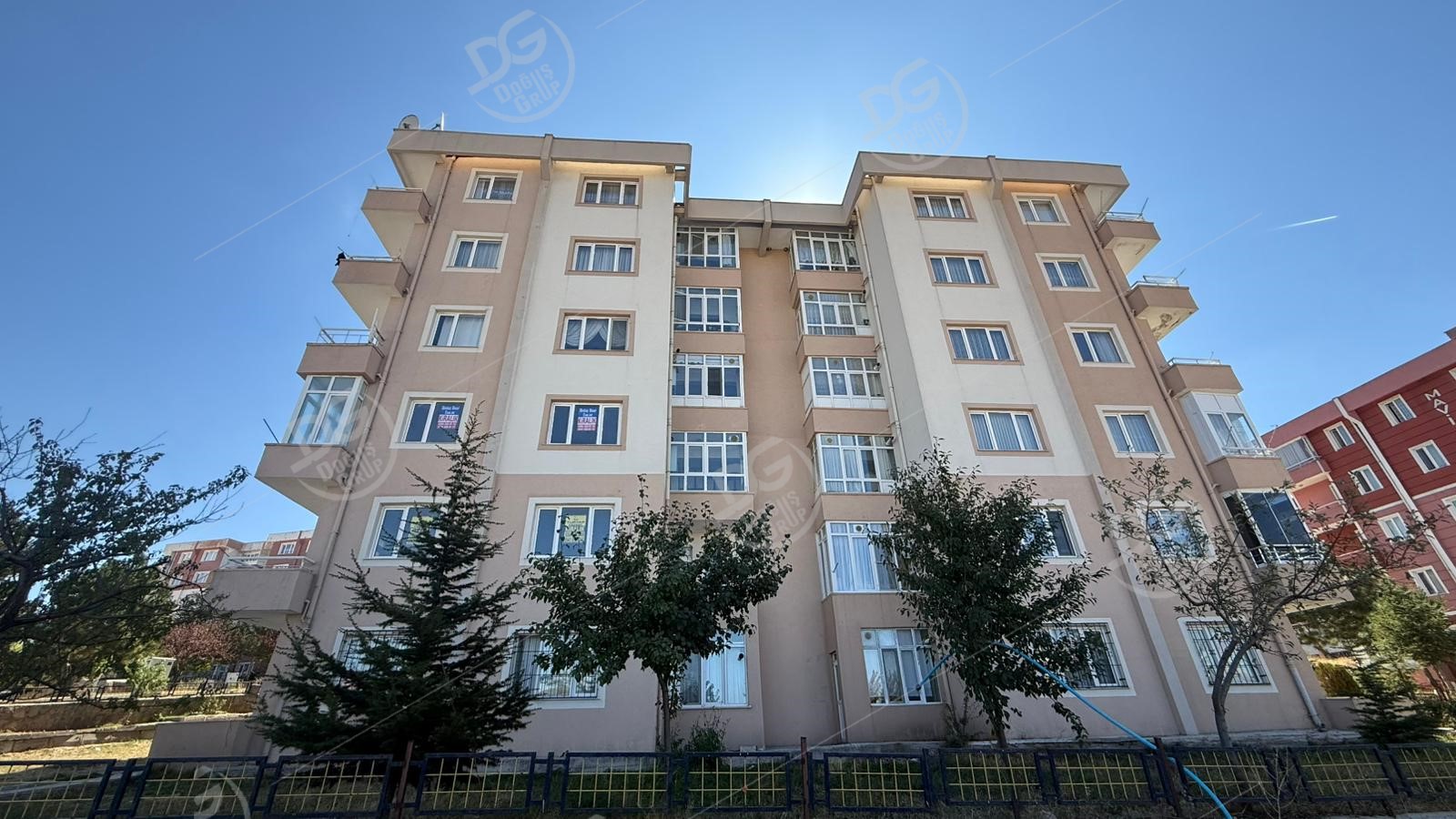UYGUN FİYATLI ARAKAT 3+1 DAİRE