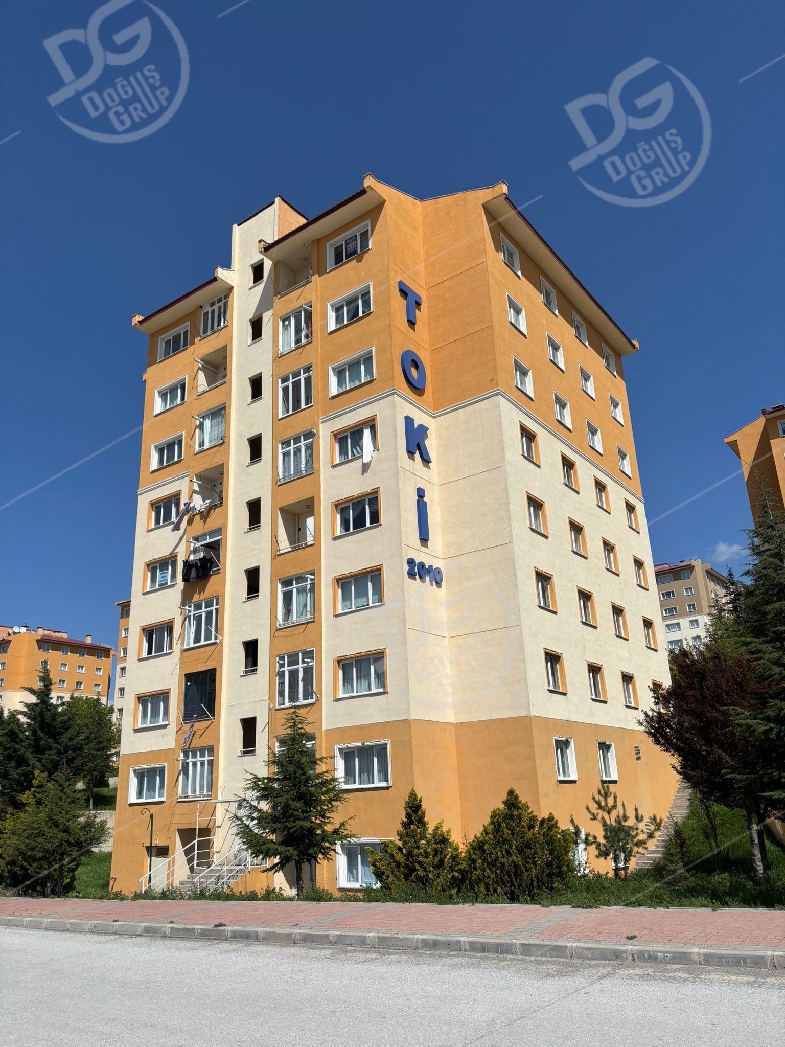 ÜNİVERİSTE YOLU TOKİ KONUTLARINDA 2+1 SATILIK DAİRE