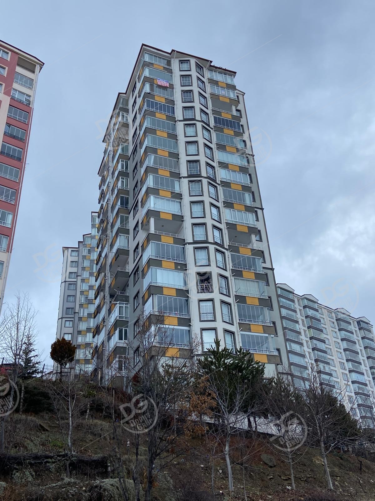 KENTPARK MANZARALI FUAR EVLERİNDE 4+1 SATILIK DAİRE