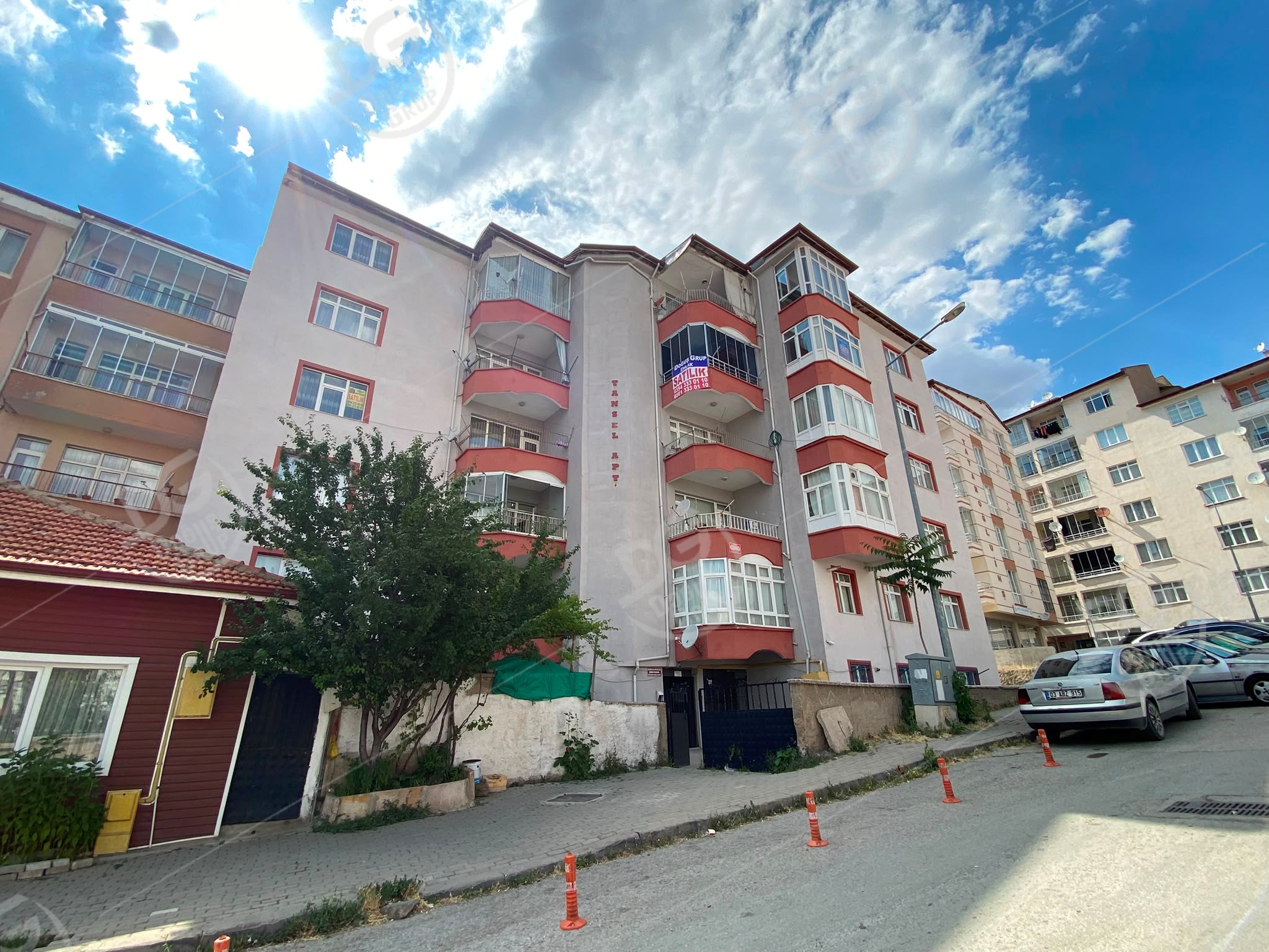ŞEHİR MERKEZİNDE İÇİ FULL YAPILI ARA KAT 3+1 DAİRE