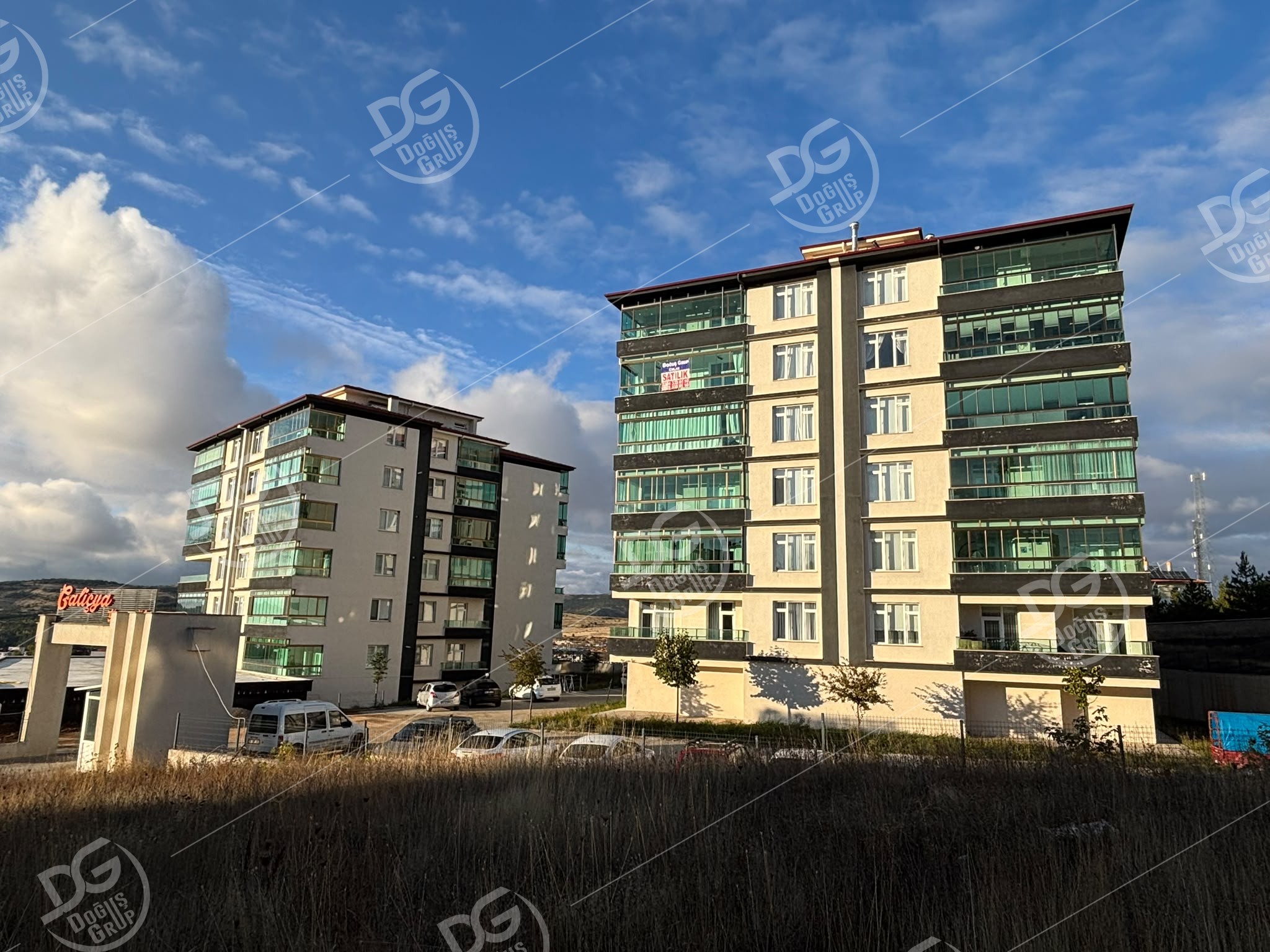 GALİÇYA SİTESİNDE SATILIK 3+1 DAİRE