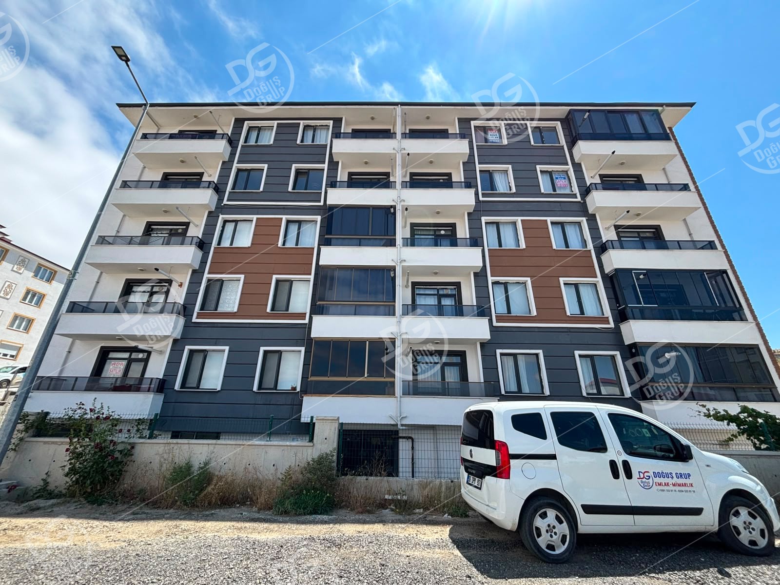 ADALET EĞİTİM MERKEZİ YANINDA SATILIK 2+1 DAİRE