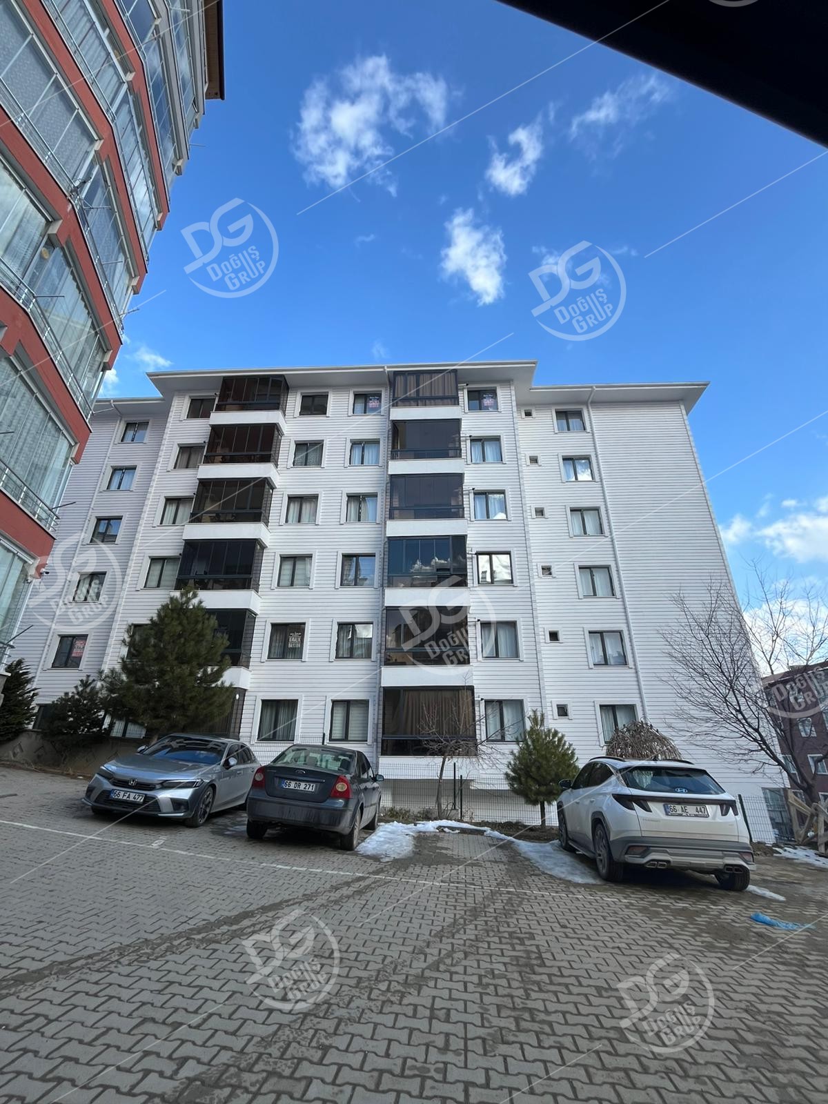 ŞEHİR MERKEZİNDE EŞYALI SATILIK 2+1 DAİRE
