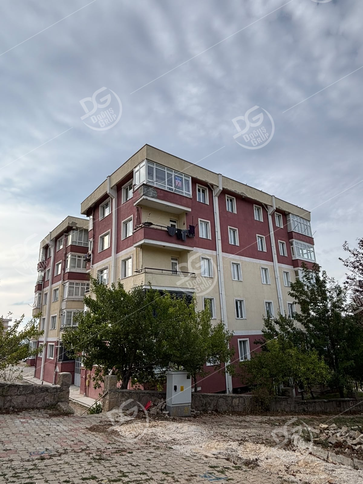 BAHÇEŞEHİRDE 3+1 KİRALIK DAİRE