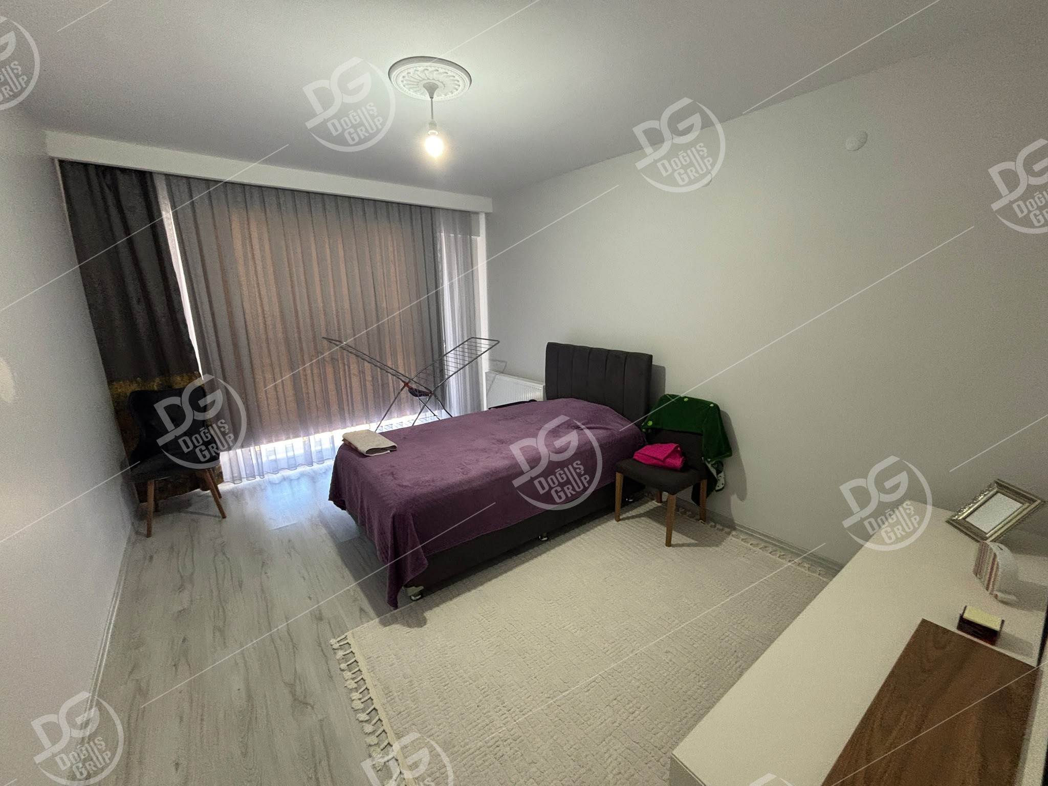 ÜNİVERSİTE YOLU ÜZERİNDE 3+1 SATILIK DAİRE