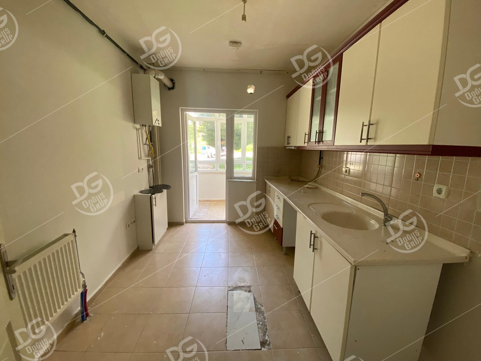 ÜNİVERİSTE YOLU TOKİ KONUTLARINDA 3+1 KİRALIK DAİRE